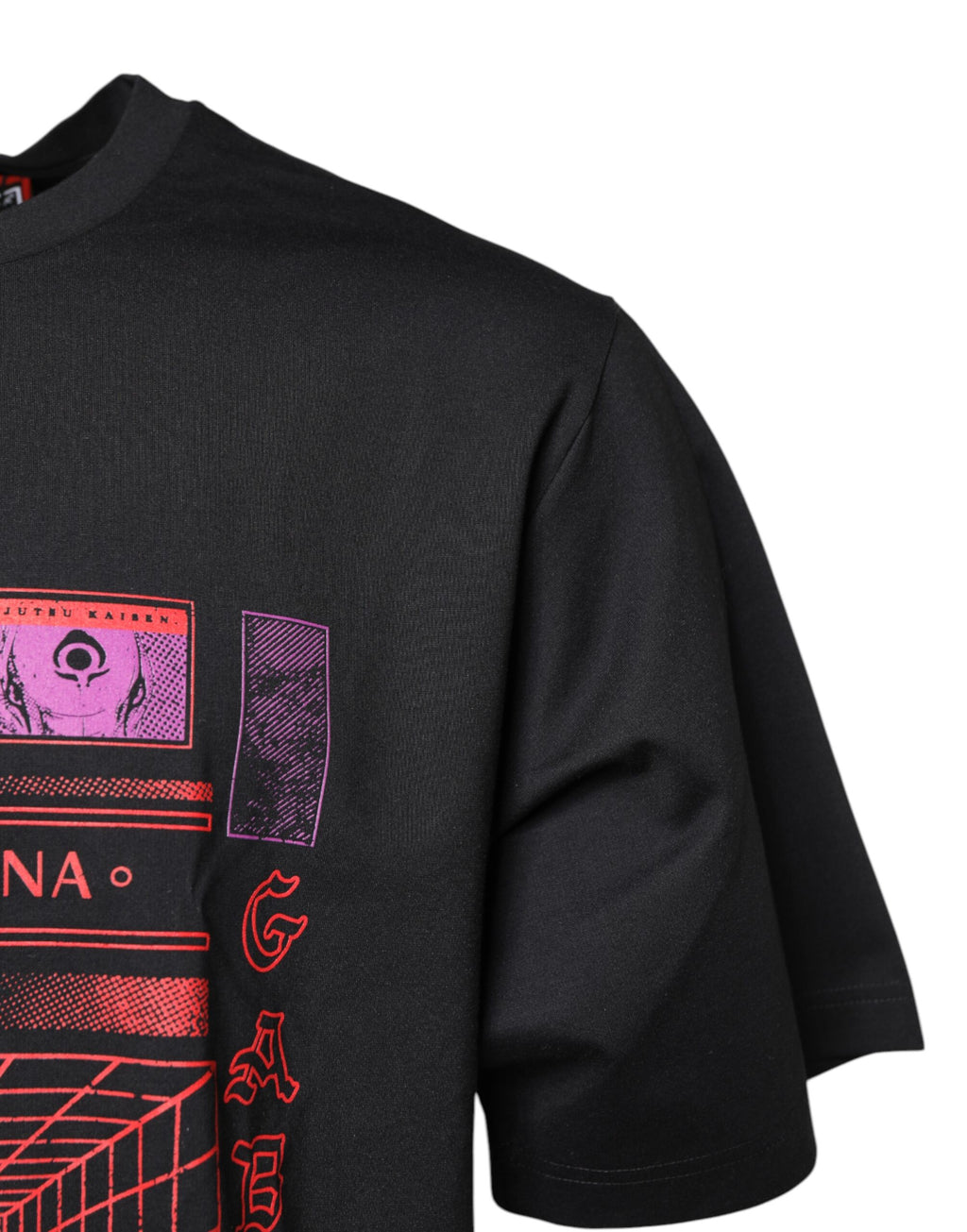 T-shirt homme Dolce & Gabbana en coton noir avec imprimé graphique, col ras du cou, style moderne et décontracté.