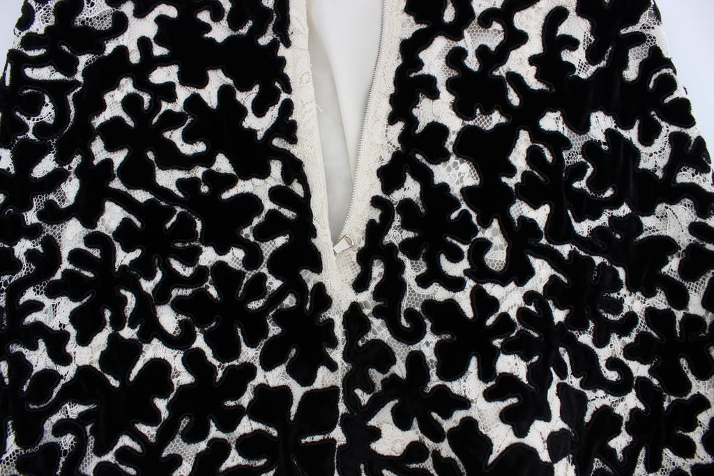 Robe longue maxi Dolce & Gabbana en dentelle florale et ricamo, élégante et raffinée, vue de face.