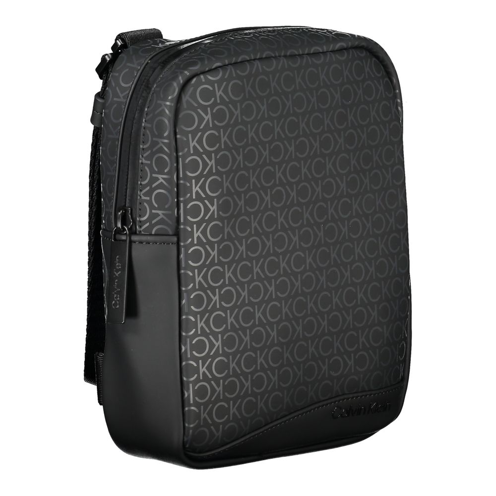Sac à bandoulière pour homme Calvin Klein en polyester noir, avec détails modernes et design élégant.