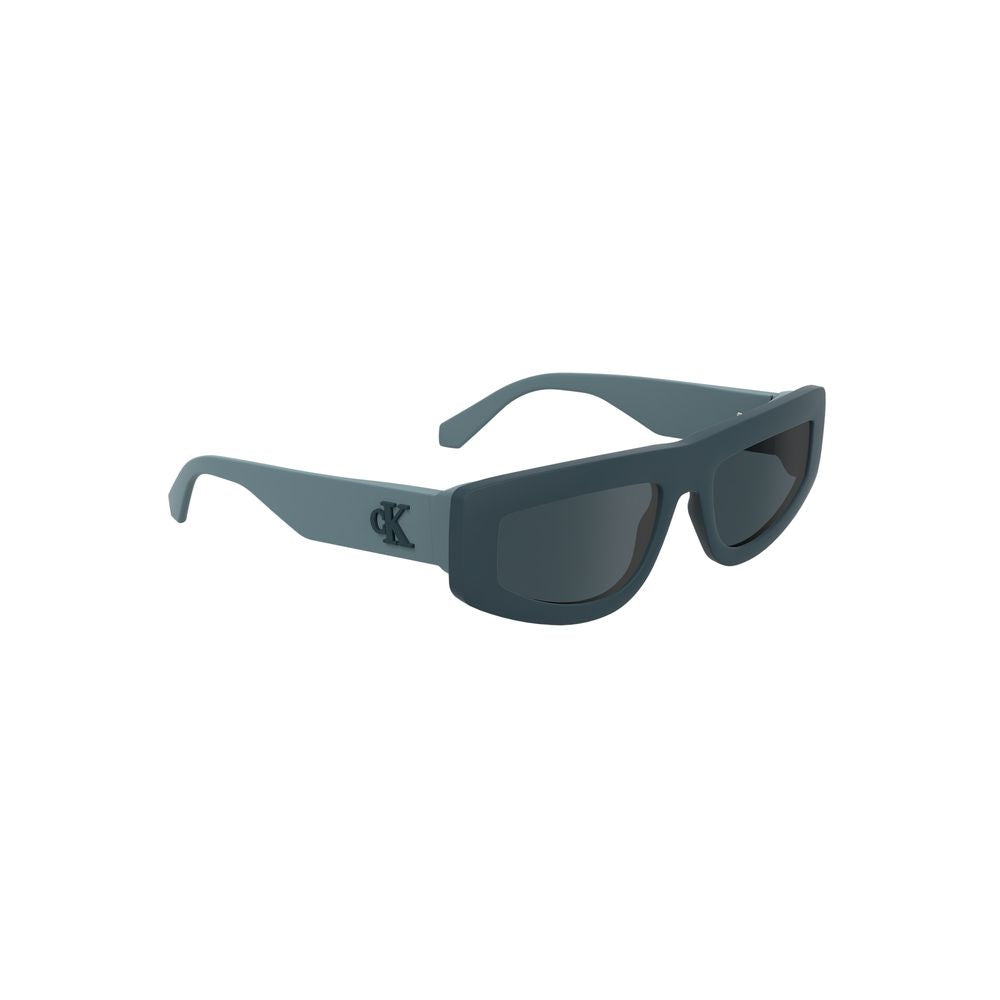 Lunettes de soleil pour femmes Calvin Klein Blue Bio, monture élégante en plastique bleu avec verres foncés.
