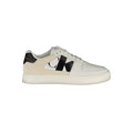 Sneakers pour hommes Calvin Klein en polyuréthane blanc, style moderne et confortable, chaussures de sport élégantes.
