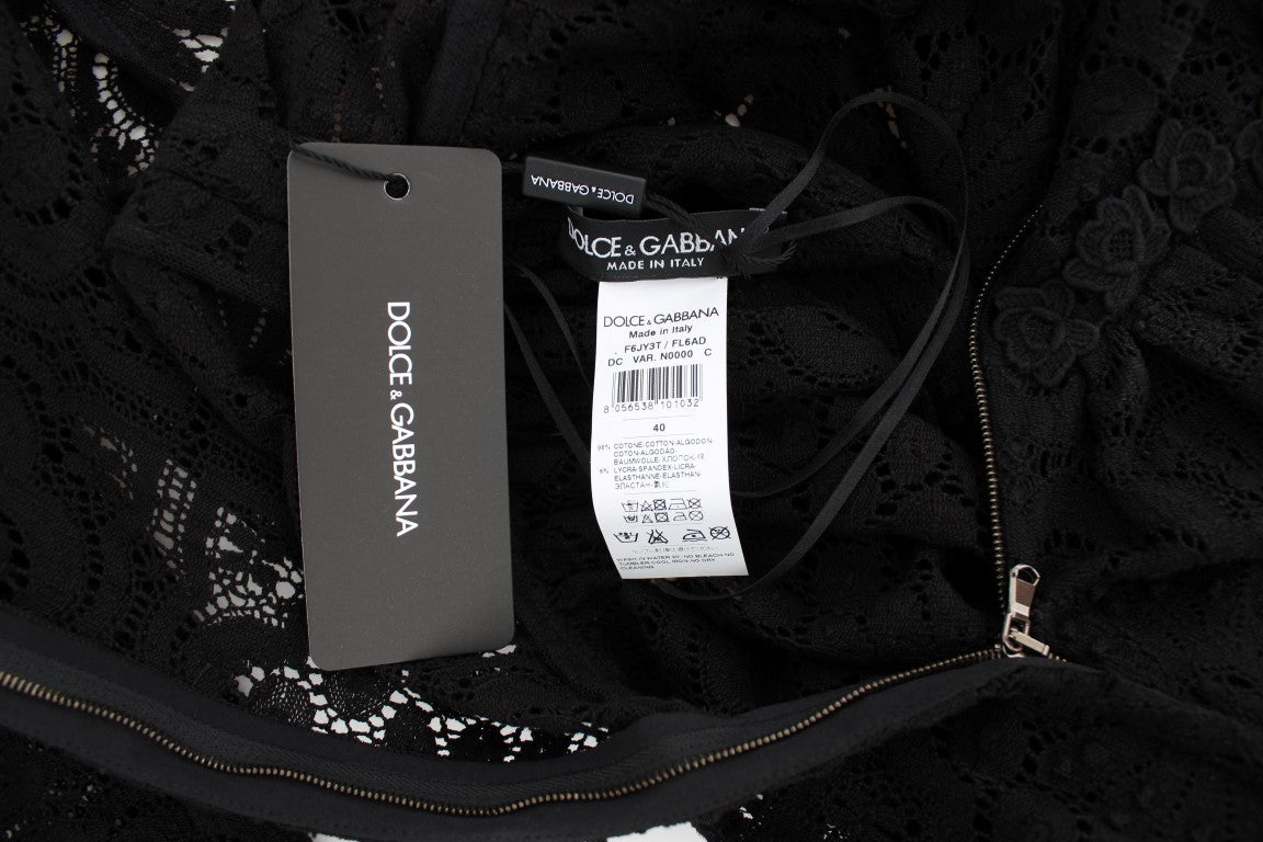 Robe longue noire en tricot Ricamo de Dolce & Gabbana, vêtement élégant avec détails de broderie.