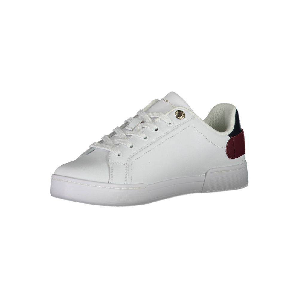Sneakers pour femmes Tommy Hilfiger Bianco en polyuréthane, blanc avec détails de marque, semelle blanche et design moderne.