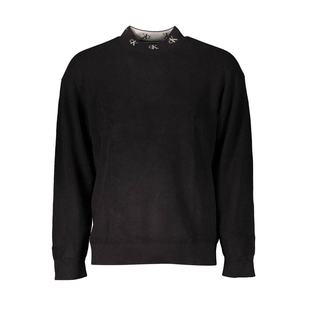 Pull homme Calvin Klein en coton noir, style classique et confort, visible avec col rond et manches longues.