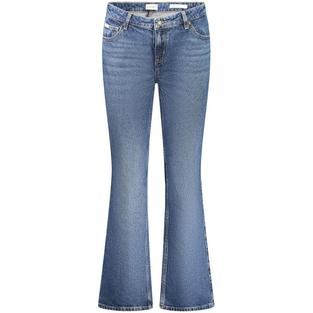 Jeans pour femme Guess Jeans en coton bleu, coupe classique et style décontracté, visibles sur l'image.