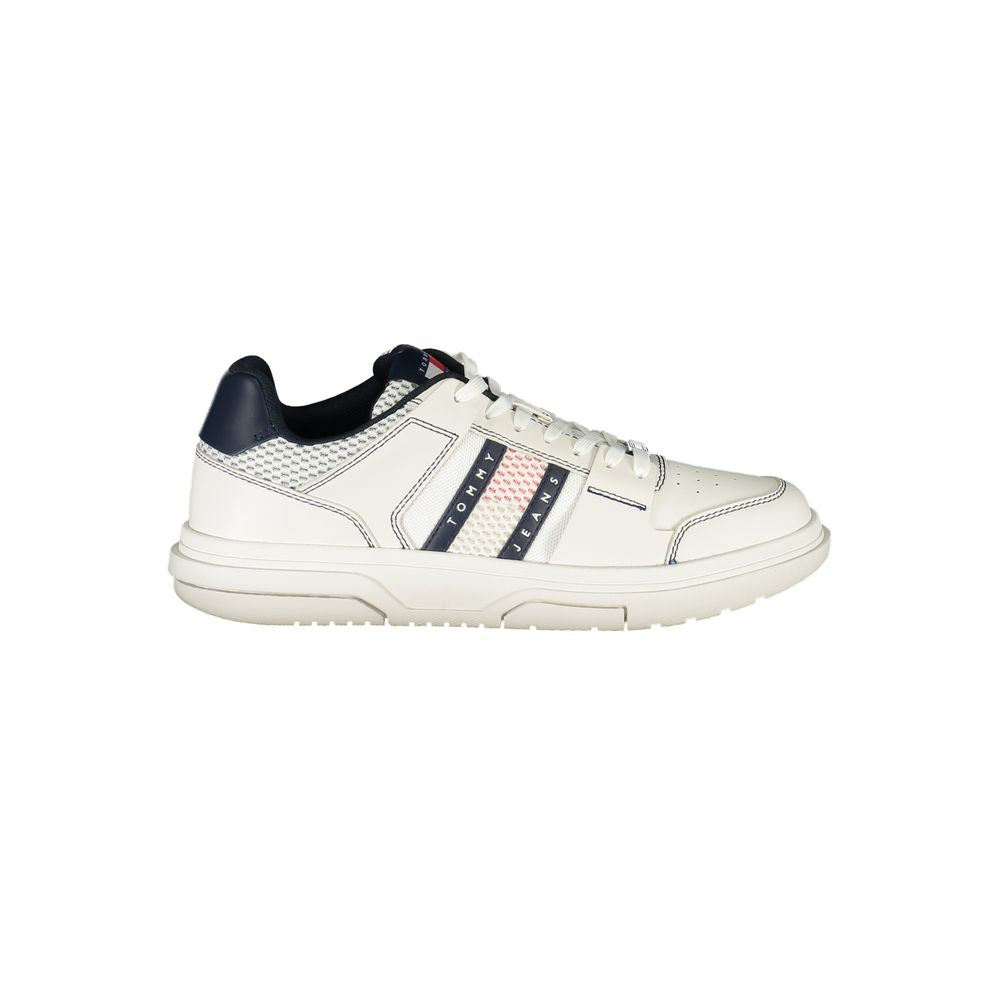Chaussures sneakers en polyuréthane bleues pour hommes de la marque Tommy Hilfiger, vue de côté.