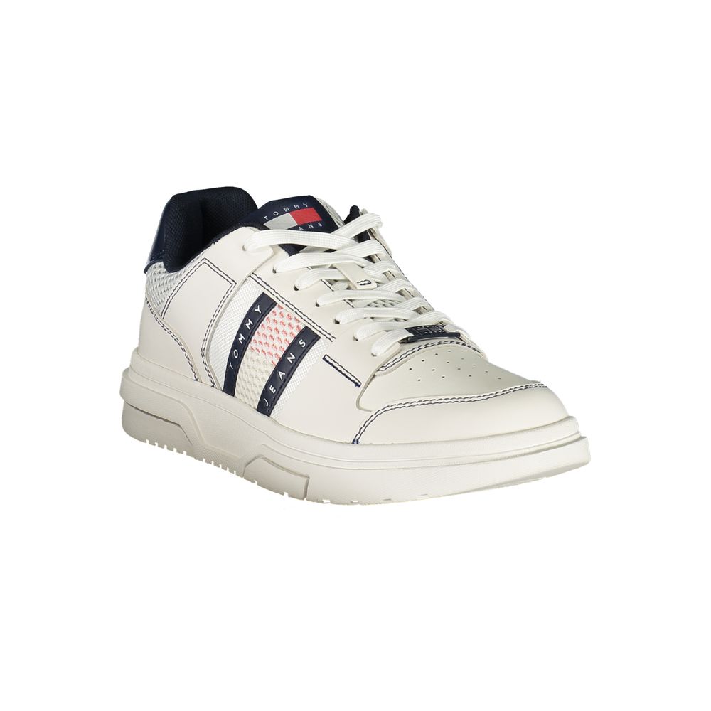 Sneakers homme Tommy Hilfiger en polyuréthane bleu, style décontracté, semelle blanche et design moderne.