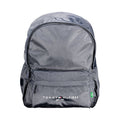 Sac à dos homme Tommy Hilfiger en polyester recyclé bleu, avec poches et bretelles ajustables, pour un style pratique et écologique.