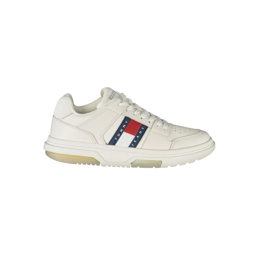 Chaussures femmes Tommy Hilfiger Bianco en cuir blanc, baskets élégantes avec semelle blanche et détails de marque.