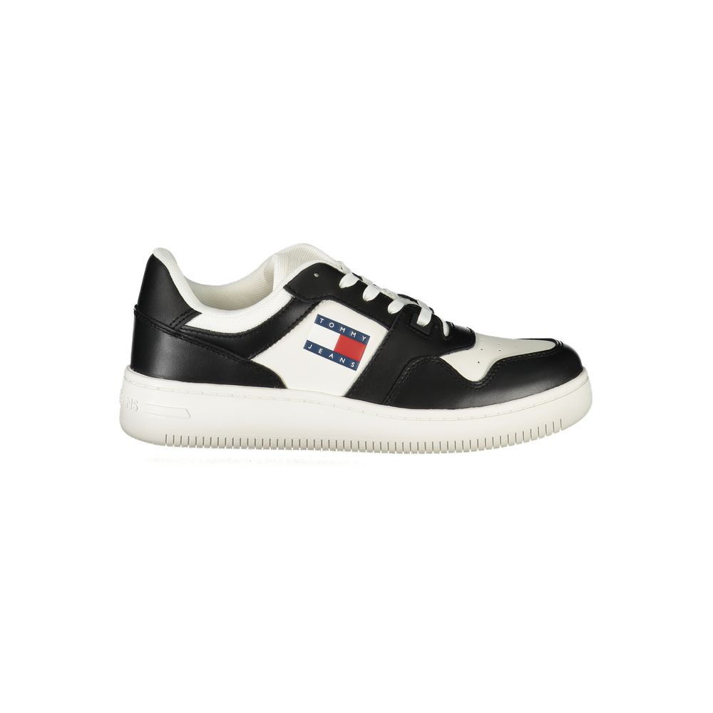 Baskettes Tommy Hilfiger Bianco en polyuréthane pour femmes, vue de côté avec détails en blanc et design moderne.