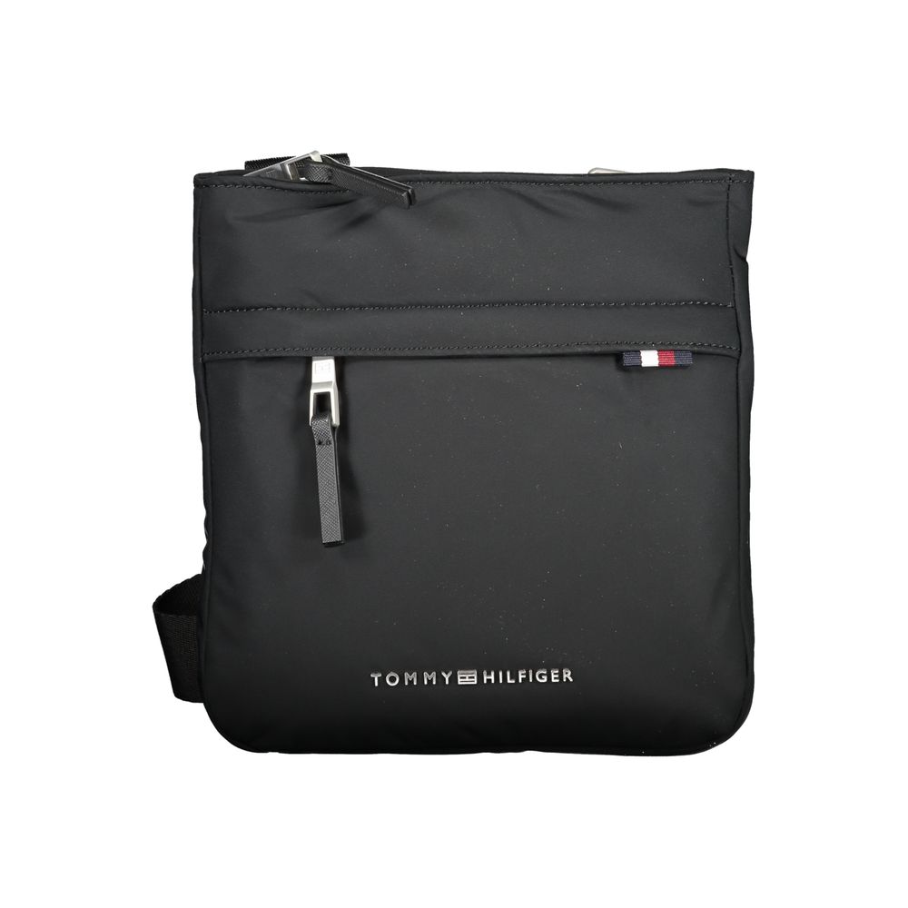 Sac à bandoulière pour femmes Tommy Hilfiger en polyuréthane noir, avec poignées et détails élégants.
