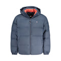 Veste bleue en polyester pour homme de la marque Tommy Hilfiger, visible en détail sur l'image.