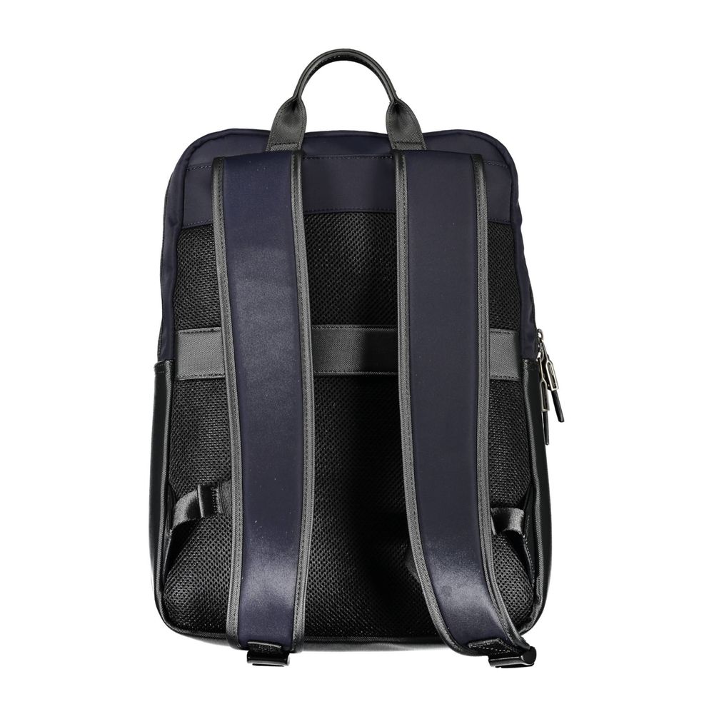 Sac à dos homme Tommy Hilfiger en polyuréthane bleu, avec poches et poignées, idéal pour un style casual et pratique.