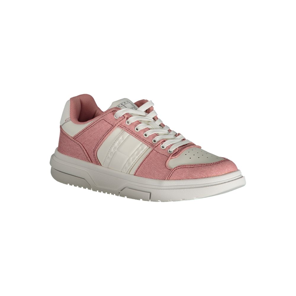 Sneakers Tommy Hilfiger pour femme en rose avec détails en polyuréthane, style décontracté et moderne.