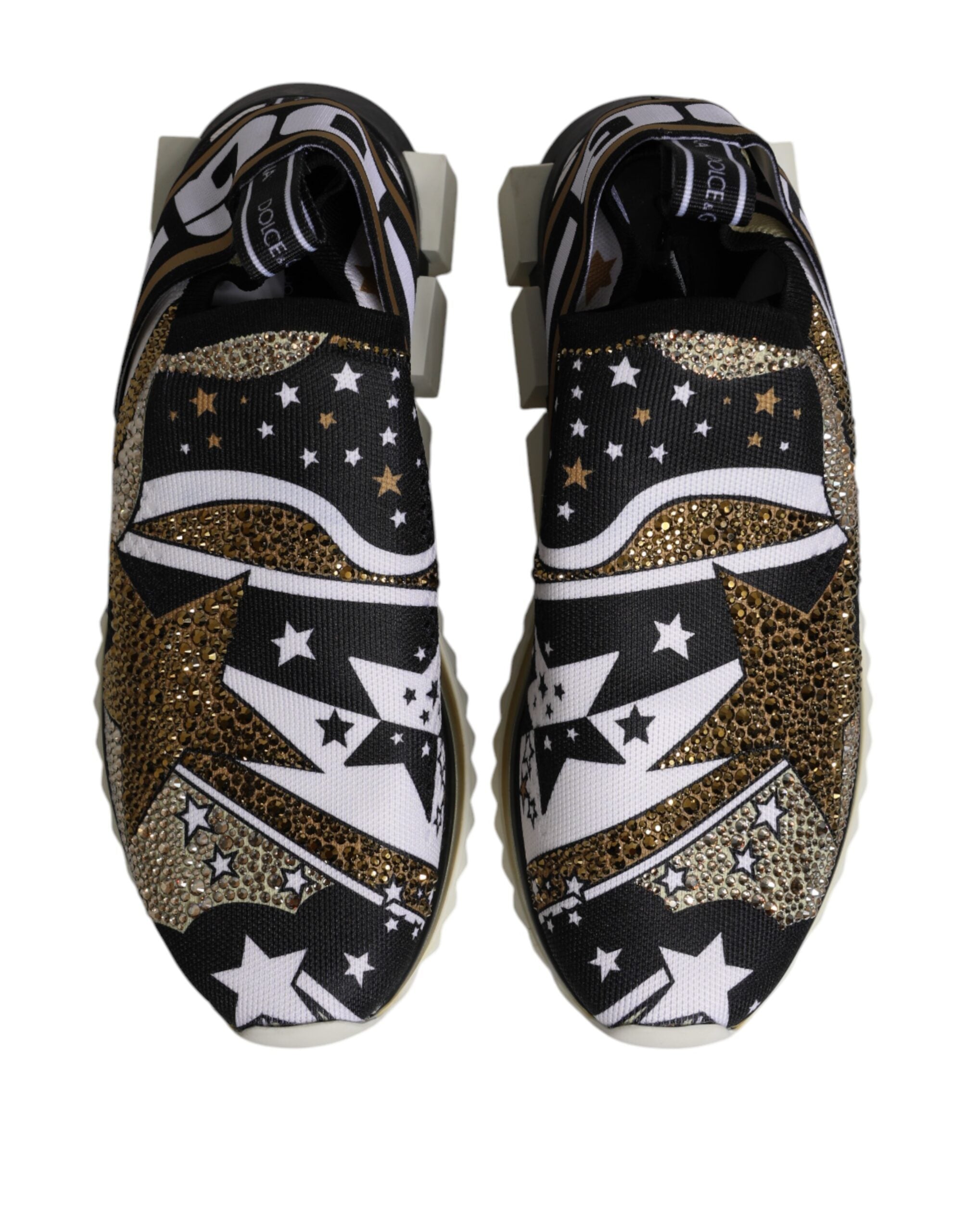 Chaussures sneakers basses Dolce & Gabbana Sorrento multicolores, style décontracté avec motifs colorés et semelle blanche.