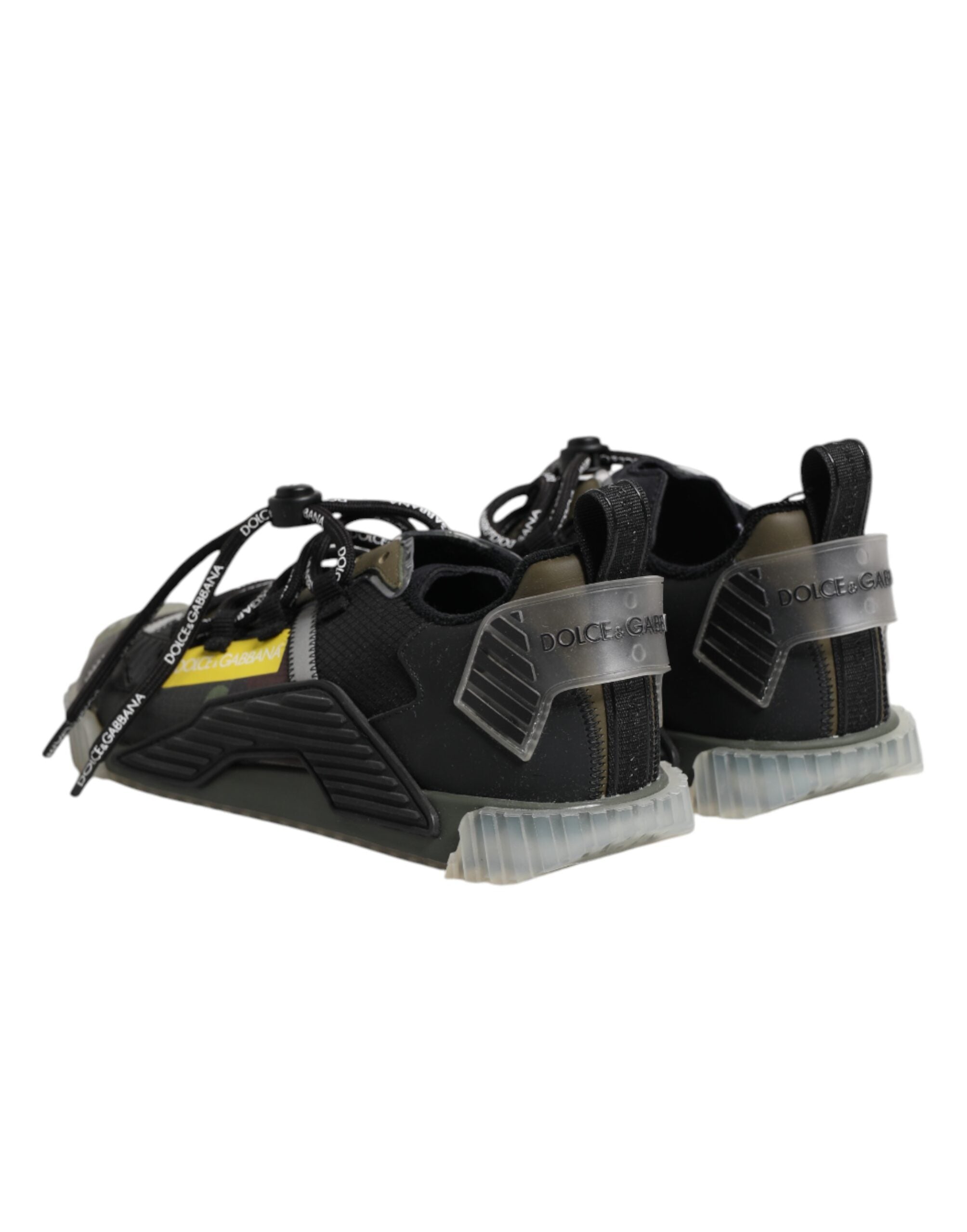 Chaussures sneakers basses Dolce & Gabbana multicolores en dentelle à lacets, style décontracté et tendance.