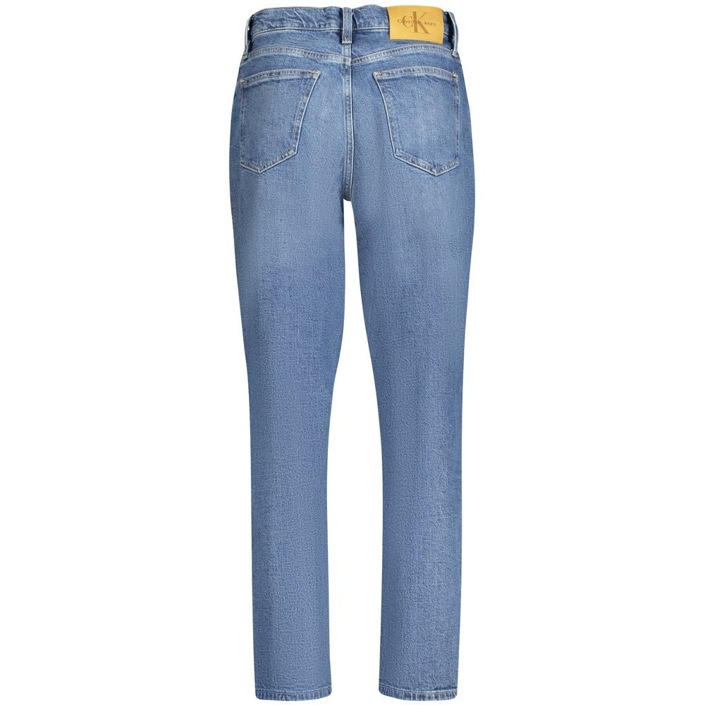 Jeans pour femmes Calvin Klein Blu en coton, coupe classique, détails décontractés, vue frontale.