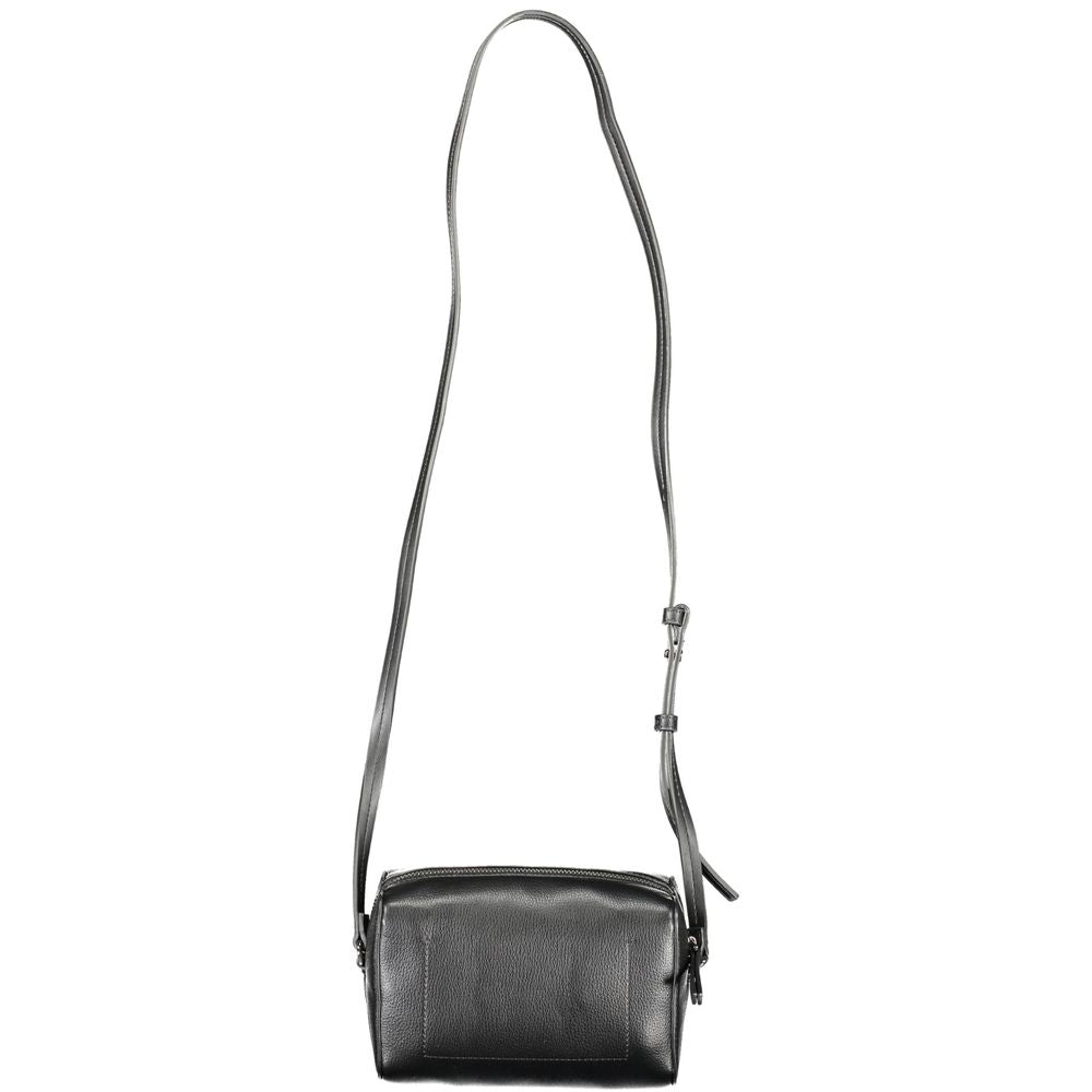 Sac à main noir en polyester pour femmes de la marque Calvin Klein, porté sur l'épaule, avec détails élégants.