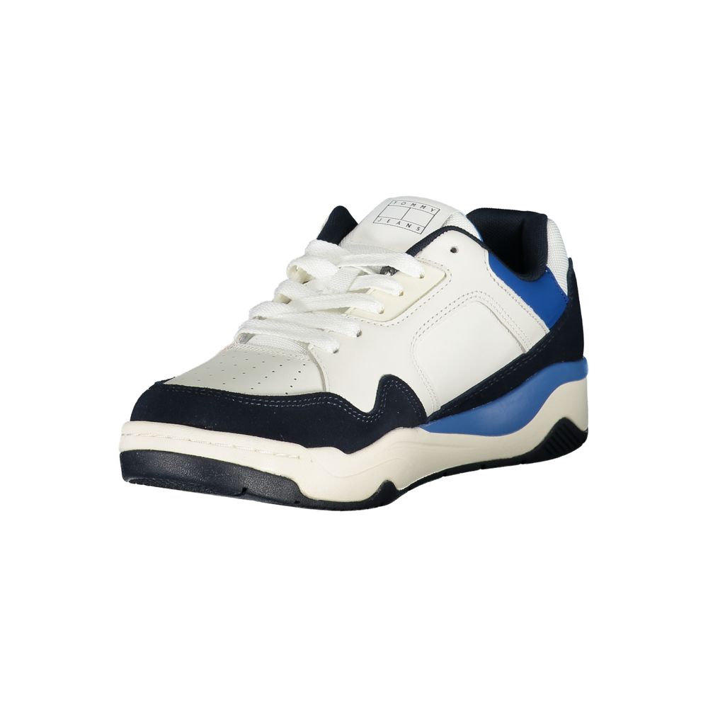 Sneakers homme en polyuréthane bleu de la marque Tommy Hilfiger, vue en gros plan.