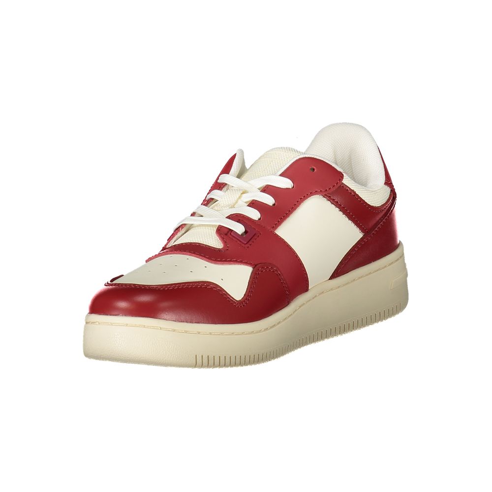 Basket femme en cuir rouge Tommy Hilfiger, Sneakers élégants avec détails de marque et semelle blanche.