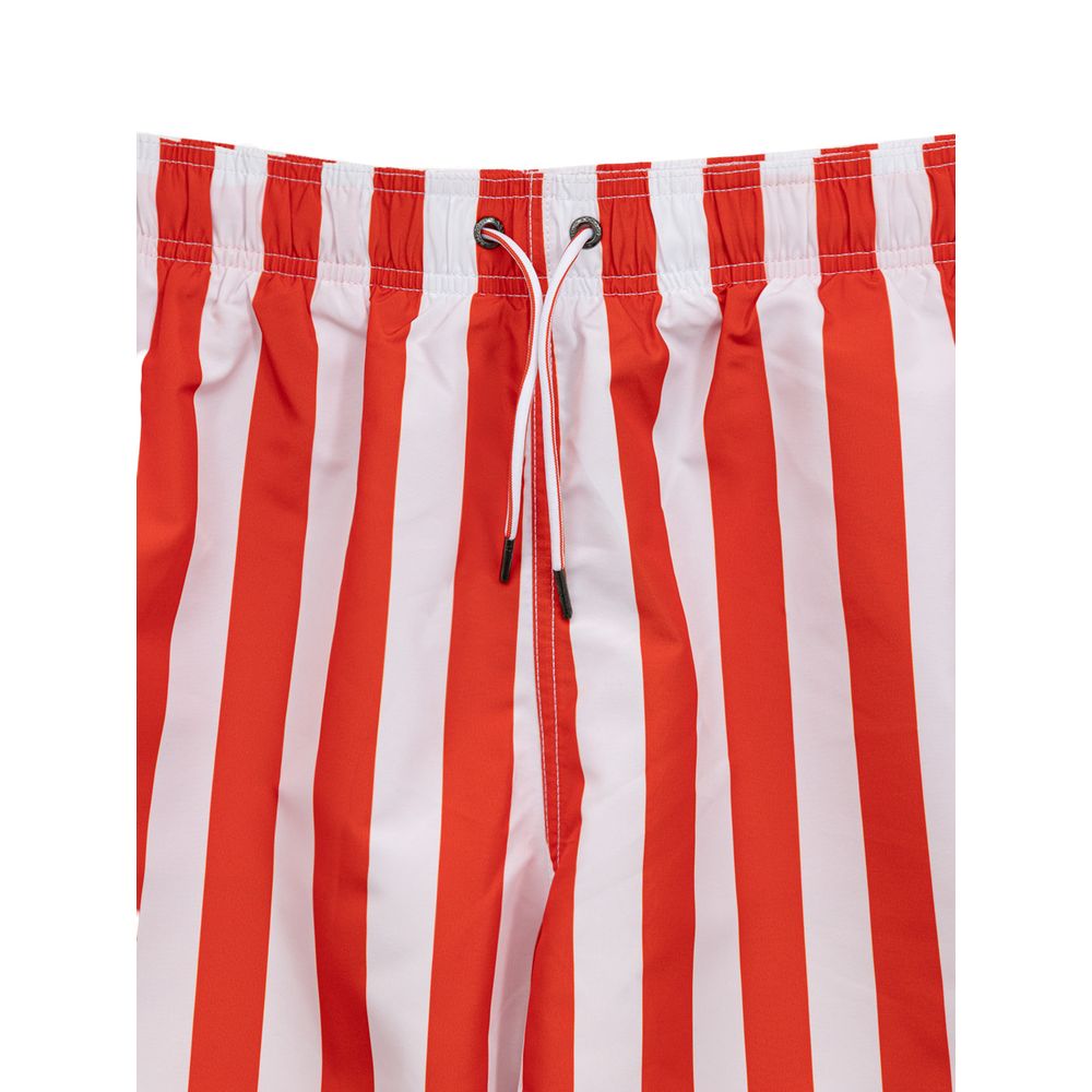 Short de bain en polyester rouge Emporio Armani avec logo visible, adapté pour la plage ou la piscine.