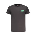 T-shirt noir en coton pour hommes de la marque Tommy Hilfiger, affichant un design simple et élégant.