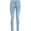 Jean skinny en coton pour femmes Tommy Hilfiger de couleur azur, détails visibles sur le tissu et la coupe ajustée.