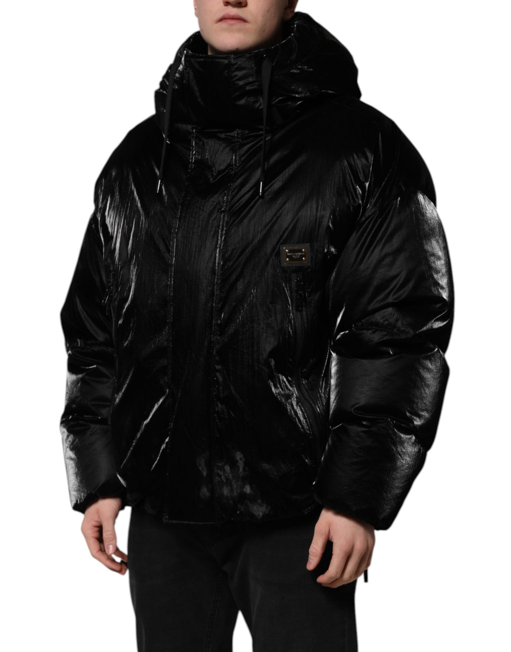 Veste zippée noire Dolce & Gabbana avec logo, capuche, matelassée, style décontracté et moderne.