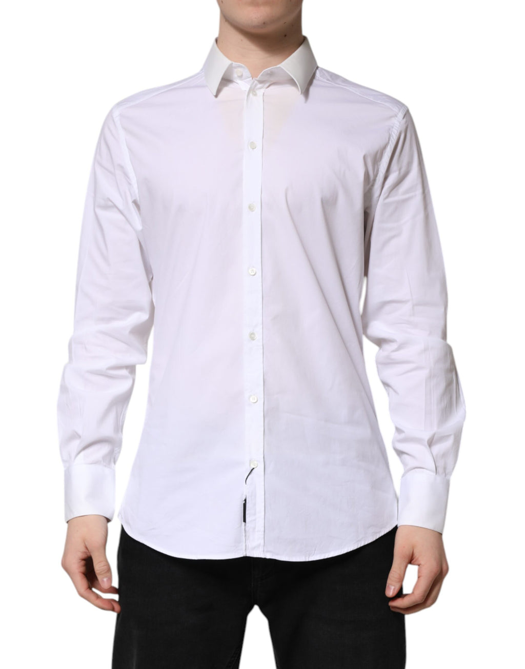 Chemise blanche en coton Dolce & Gabbana à manches longues avec détails en or, vue de face sur le produit.