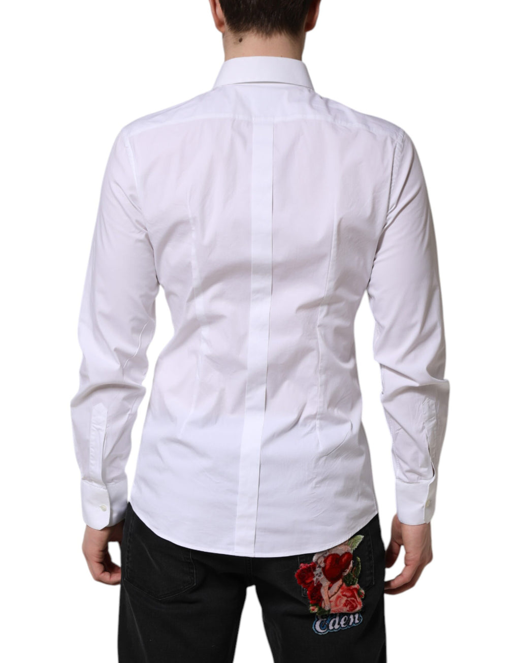 Chemise blanche en coton Dolce & Gabbana à manches longues avec détails dorés, élégante et classique.