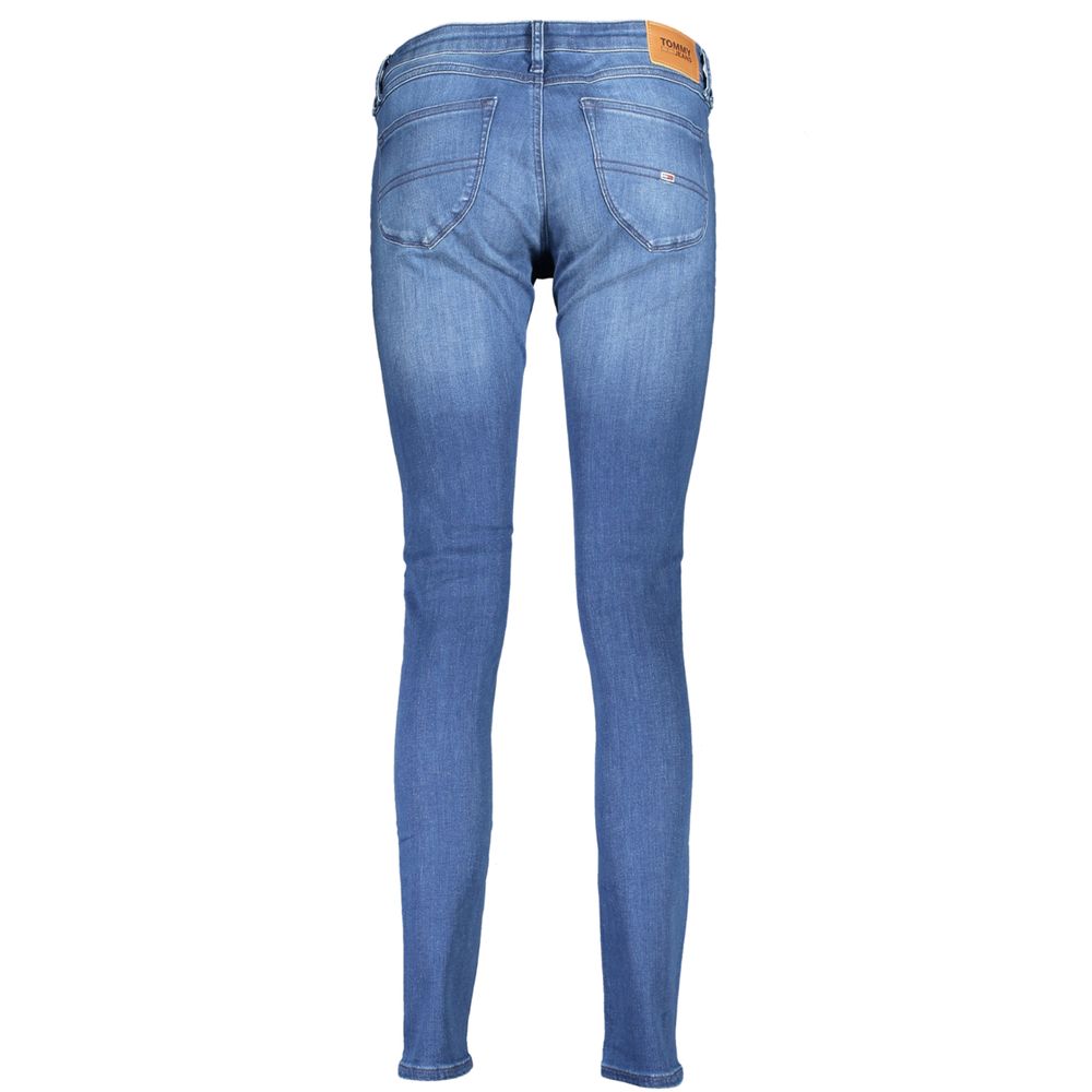 Jeans en coton bleu pour femmes de la marque Tommy Hilfiger, coupe classique et détails modernes.