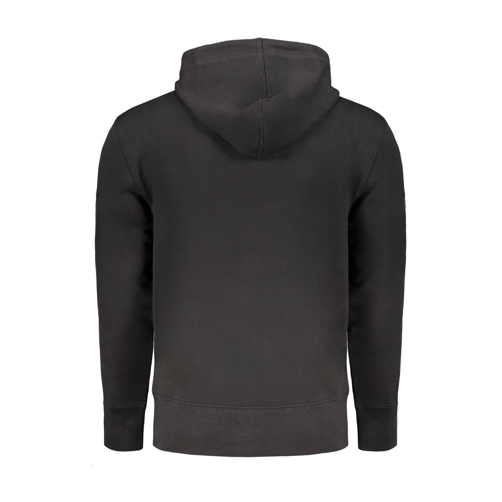 Pull homme Calvin Klein en coton noir avec capuche et poches centrales, style décontracté et confortable.
