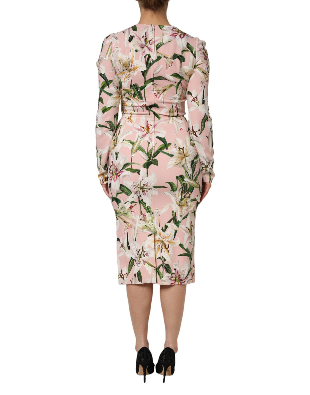 Robe midi en viscose rose avec coupe ajustée et stretch de Dolce & Gabbana, motif floral de lys, vue de face.