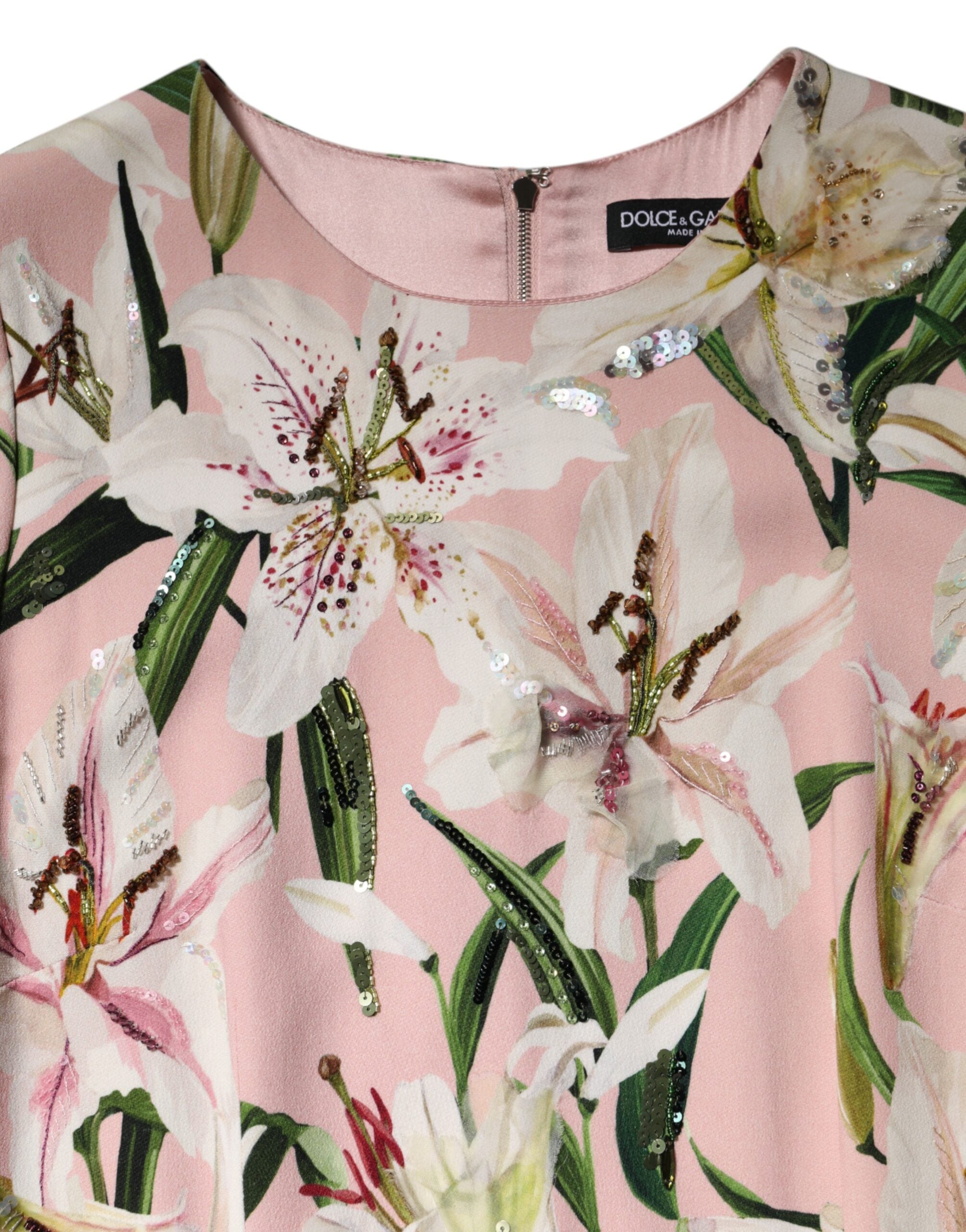 Robe midi Dolce & Gabbana en viscose rose avec coupe ajustée et motif floral, élégante et sophistiquée.