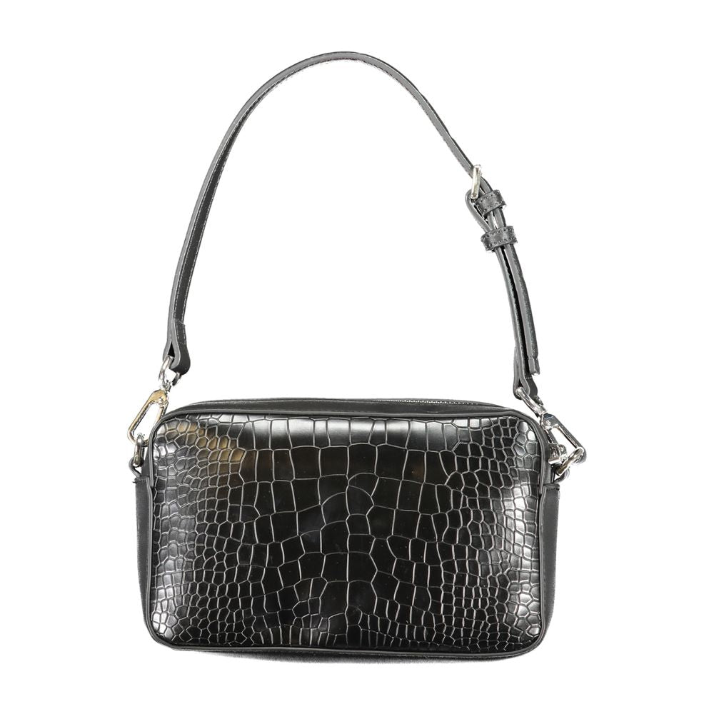 Sac à main noir en polyuréthane de Calvin Klein pour femme, avec design élégant et détails modernes.
