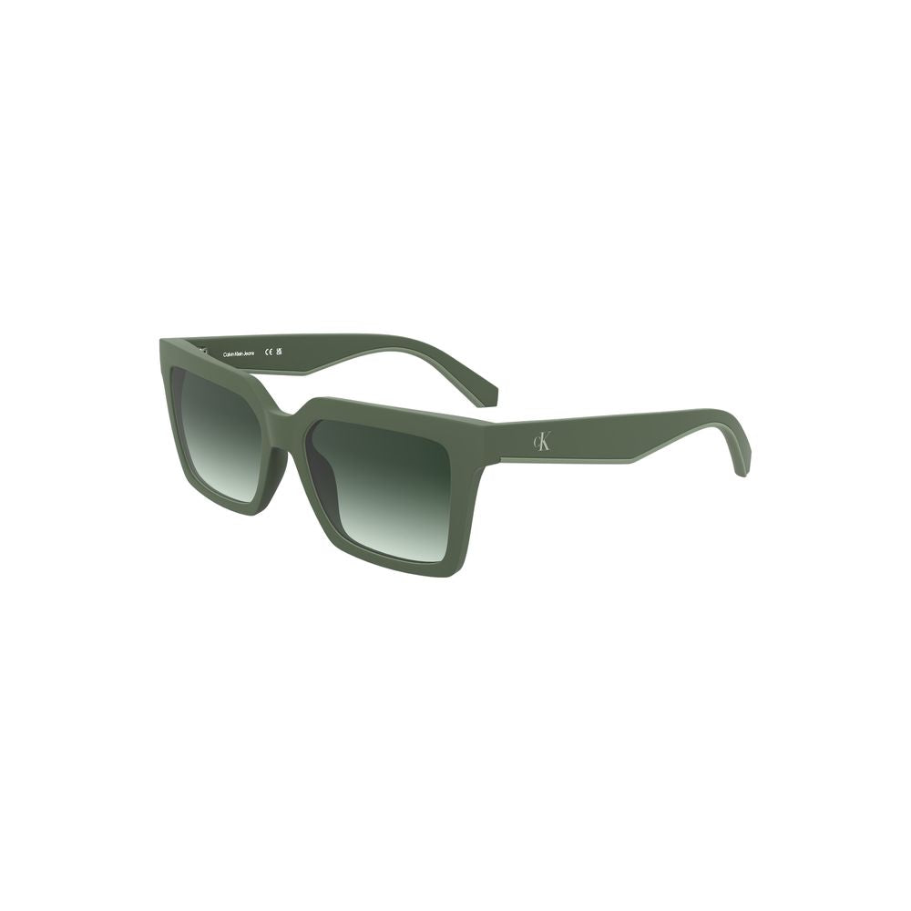 Lunettes de soleil pour femmes Calvin Klein Verde Bio, monture élégante et moderne, avec verres teintés.