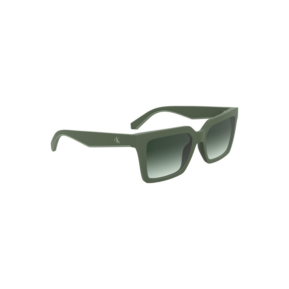 Lunettes de soleil pour femmes Calvin Klein Verde Bio, monture élégante en plastique vert avec verres teintés.