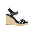 Sandale compensée en cuir bleu Tommy Hilfiger pour femmes, avec bride et semelle ergonomique.