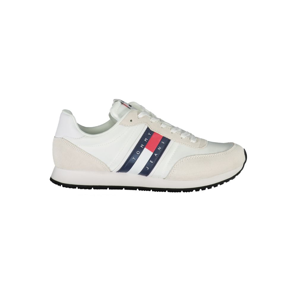Chaussures Tommy Hilfiger pour homme, baskets blanches et beiges en polyester, style décontracté et moderne.