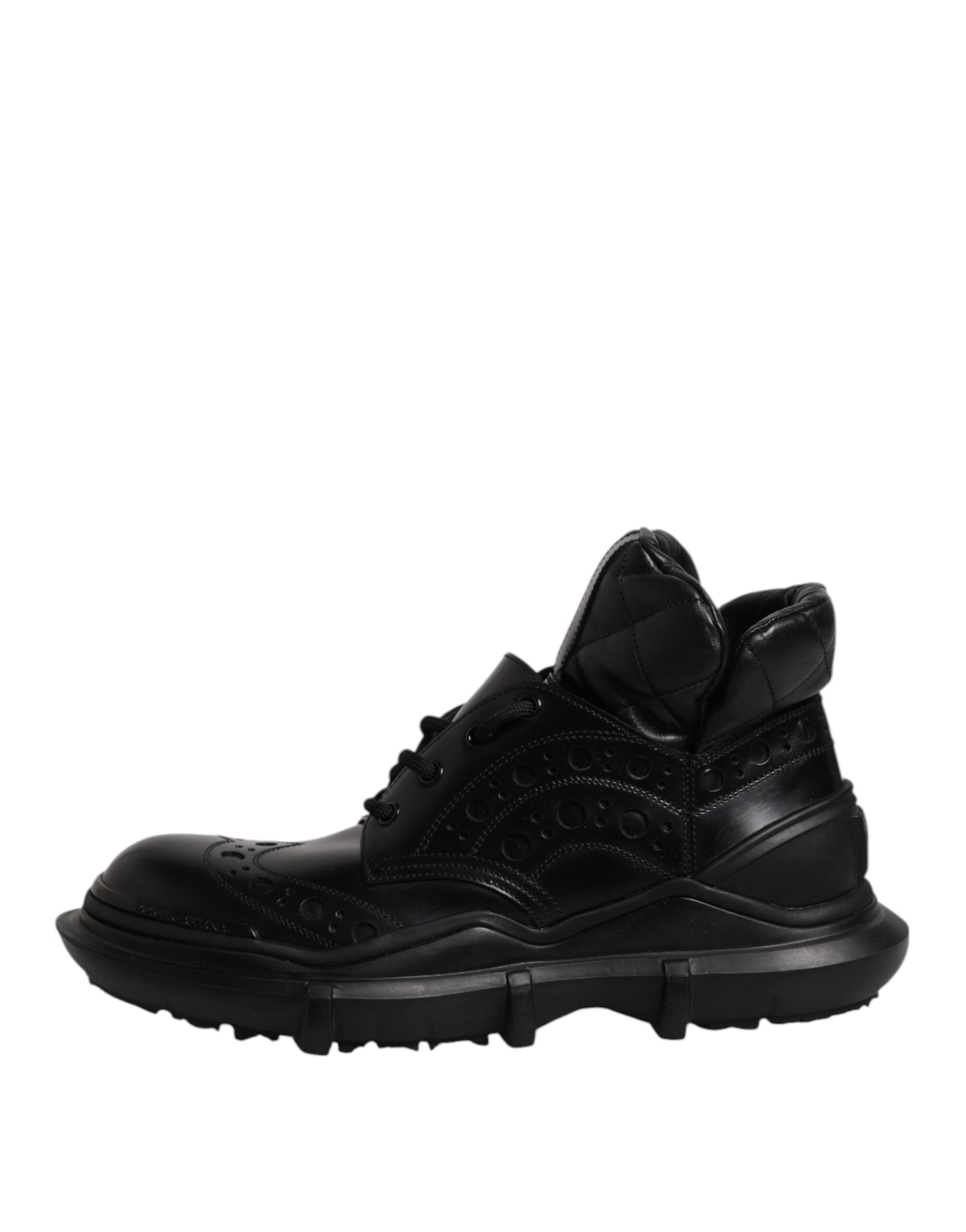 Bottes décontractées pour hommes en cuir noir de Dolce & Gabbana, chaussures ankle, style élégant et confortable.