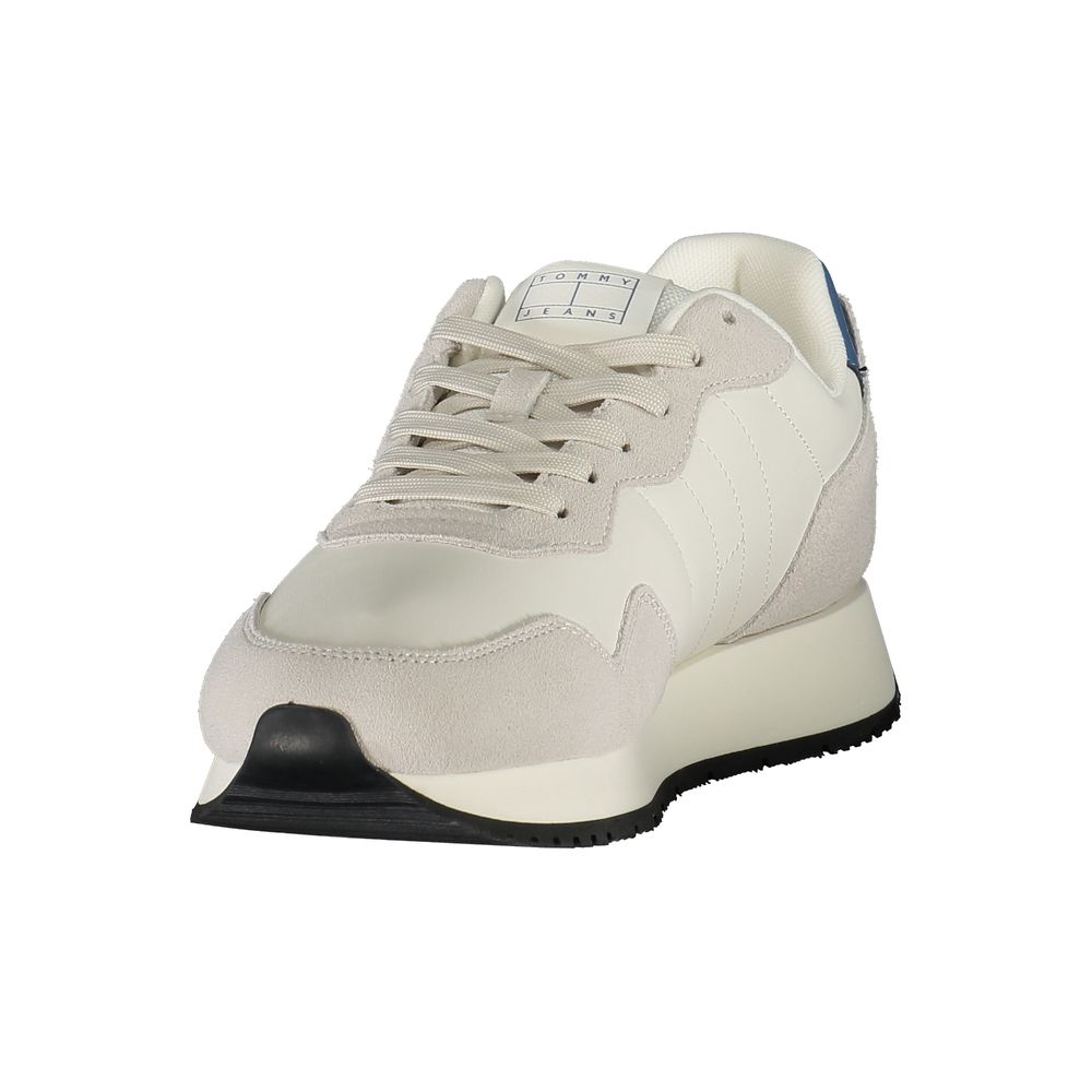 Chaussures Tommy Hilfiger Bianco en cuir pour homme, baskets blanches avec logo sur le côté.