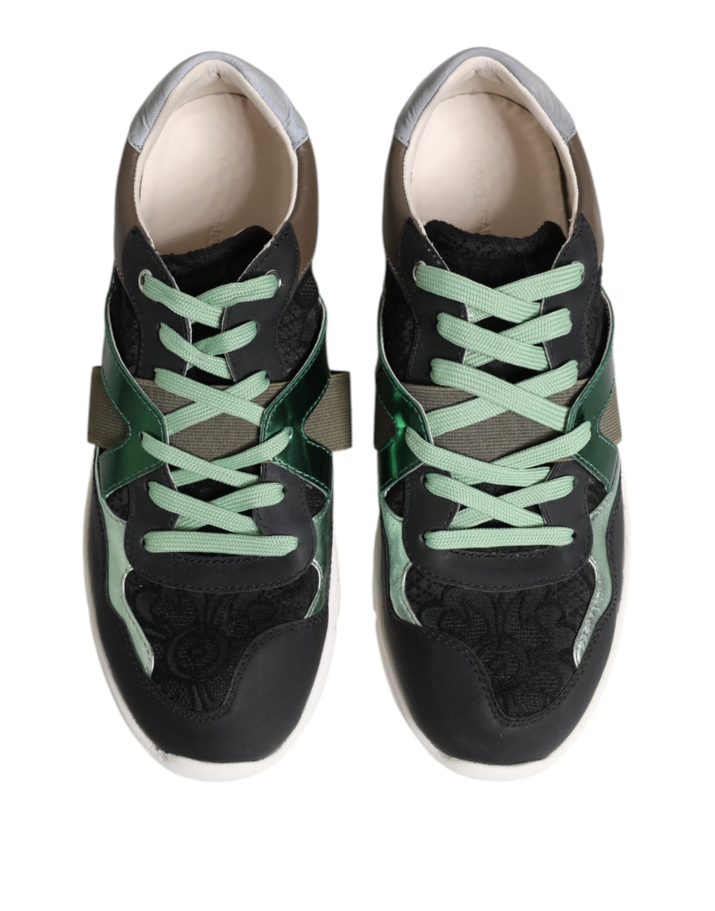 Chaussures sneakers basses Dolce & Gabbana à lacets multicolores en dentelle, vue de face.