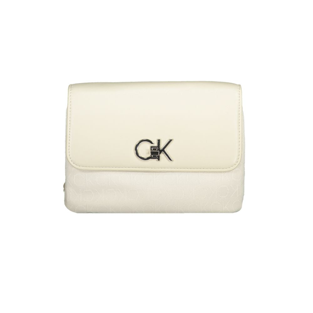 Sac à main beige en polyester pour femmes de Calvin Klein, avec poignées et design élégant.