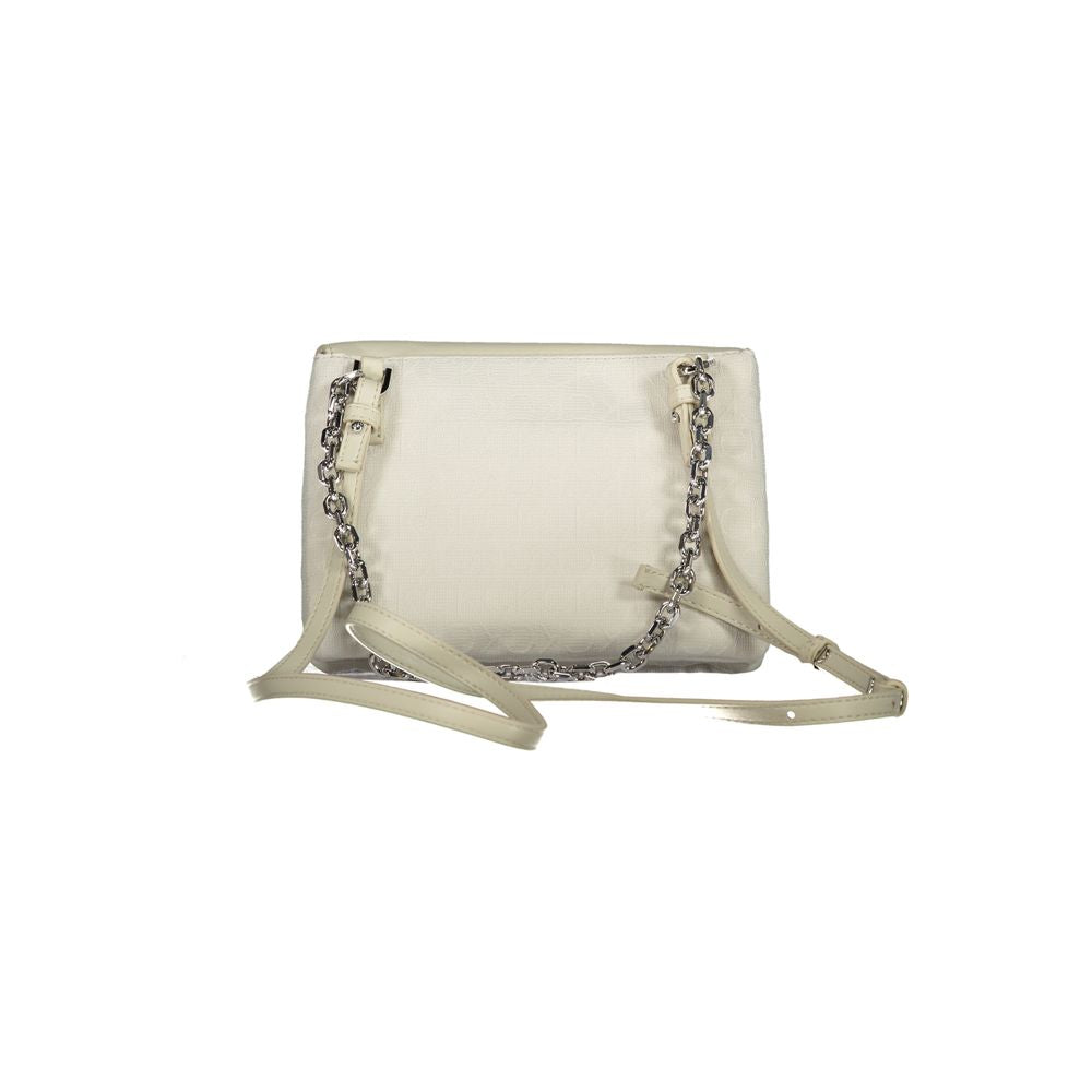 Sac à main beige en polyester pour femmes de Calvin Klein, élégant et pratique avec design moderne.