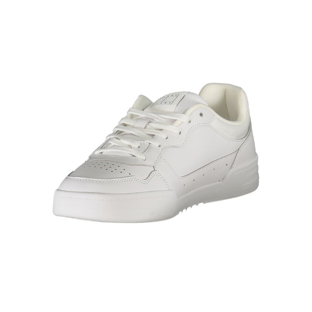 Chaussure sneaker homme Tommy Hilfiger Bianco en polyuréthane, vue de face, détail de la chaussure blanche élégante.