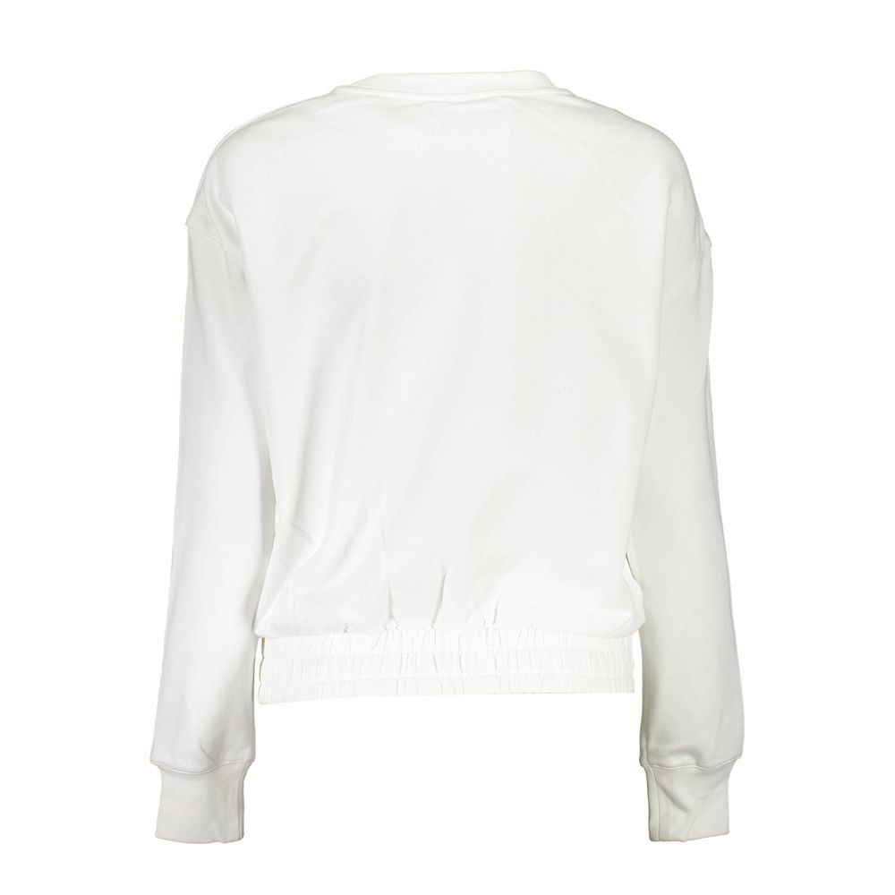 Sweatshirt blanche en coton pour femmes de la marque Calvin Klein, vue de face, avec logo discret au centre.