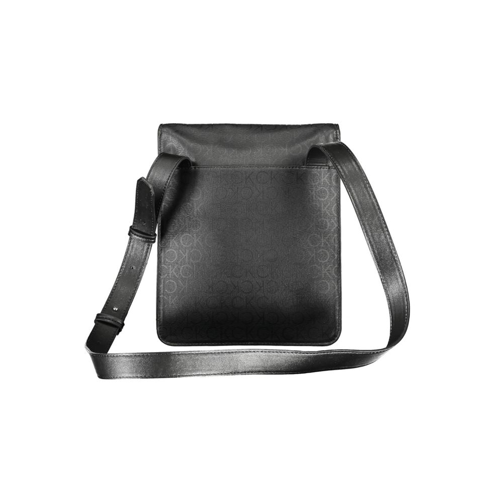 Sac à bandoulière pour homme Calvin Klein en polyester noir, avec détails élégants et compartiments pratiques.
