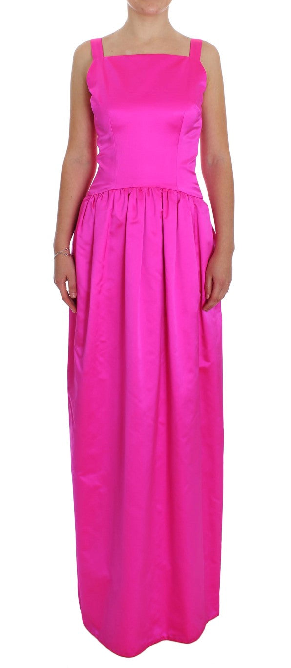 Robe longue en soie rose de D&G, robe de soirée élégante et ajustée avec un design sophistiqué.