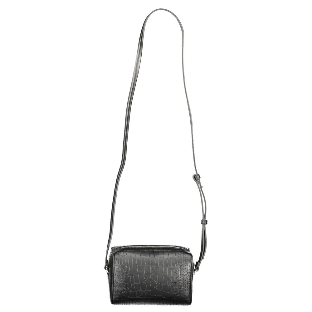 Sac à bandoulière noir en polyester pour femmes de la marque Calvin Klein, avec détails élégants et espace de rangement.
