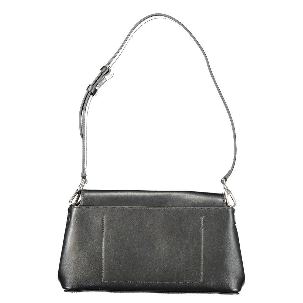 Sac à bandoulière pour femmes Calvin Klein en polyuréthane noir, élégant et moderne, avec détails sophistiqués.